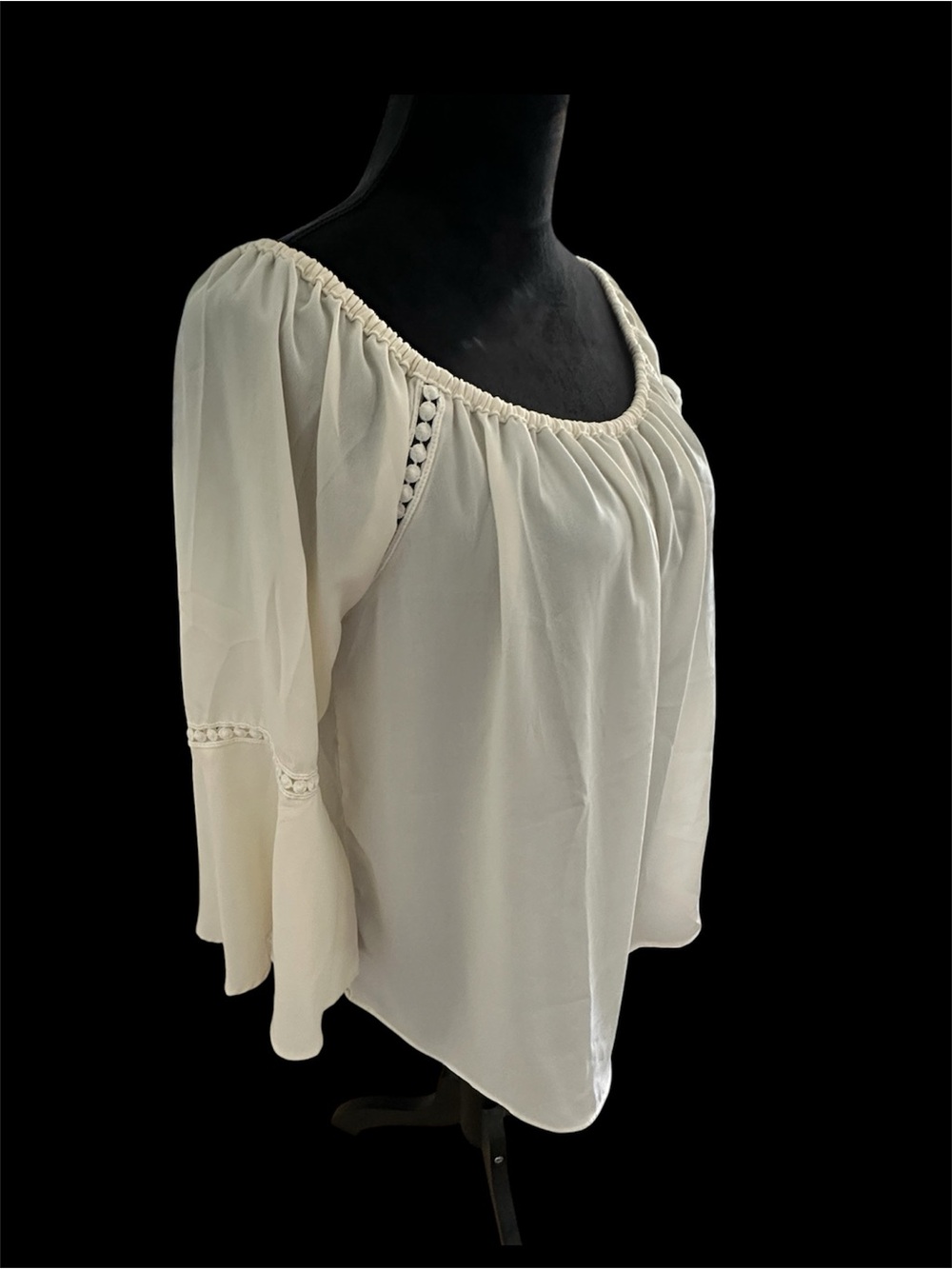 Harve Benard Cream Off-Shoulder Peasant Top